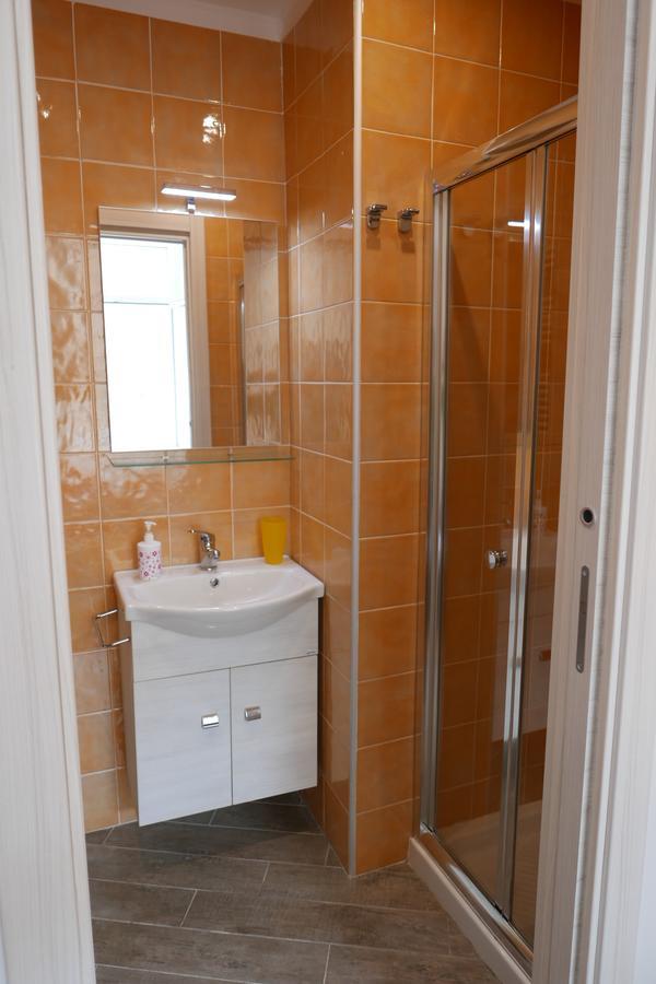 B&B Da Ary Colorful Rooms 나폴리 외부 사진